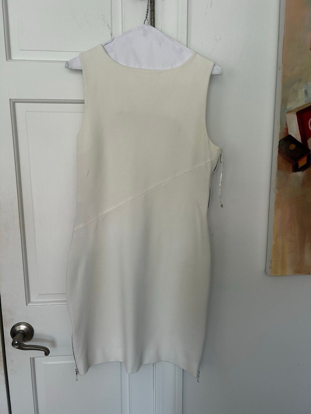 EUC Diane Von Furstenberg White Sheath Dress 14